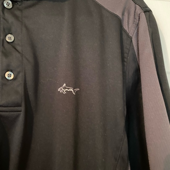 Greg Norman SHARK PLAY Dry Men’s Medium Slim Fit Polo. Black with gray accents. - Picture 3 of 4
